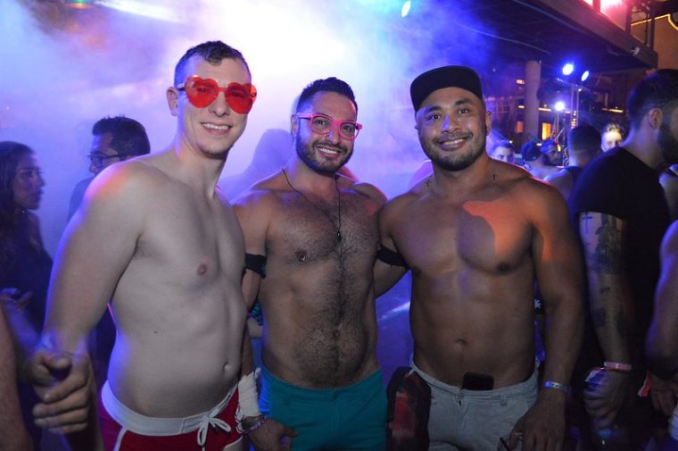 pv gay bars
