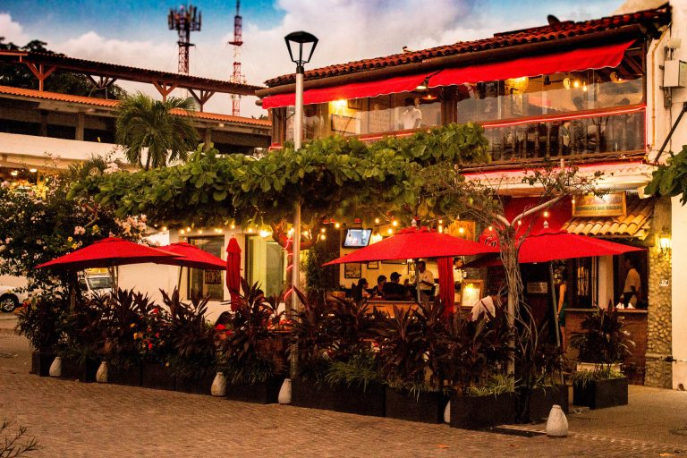La Dolce Vita Puerto Vallarta Malecon Outside 768x512