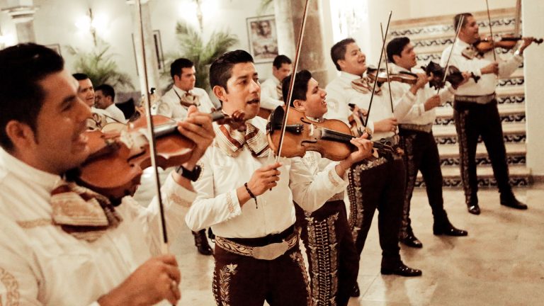 casa kimberly iguana restaurant images 02 768x432