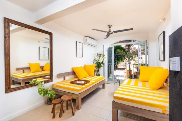 casa lucas living 768x512