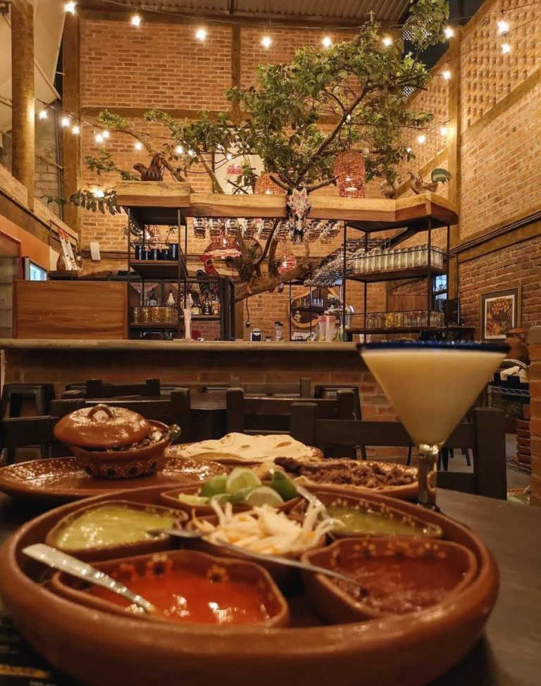 sonorita olas atlas 768x974