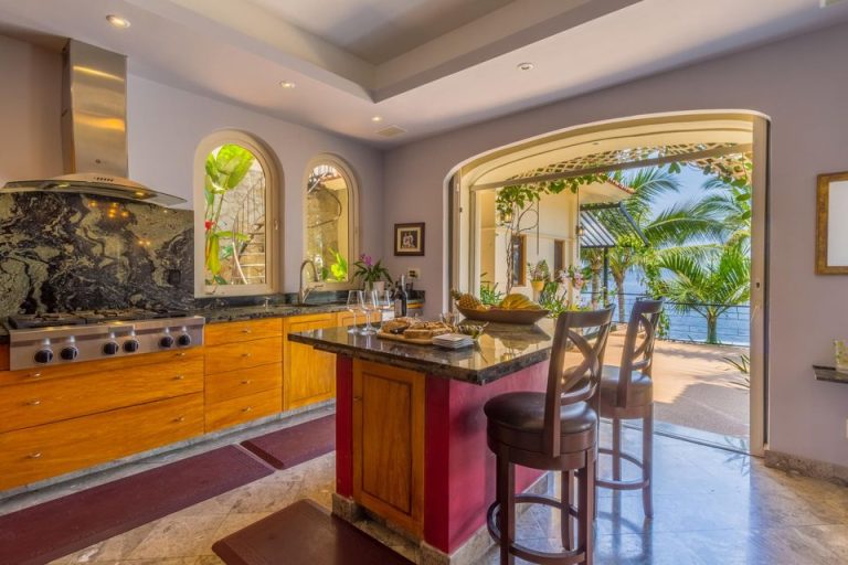 Ryan Donner 12 768x512