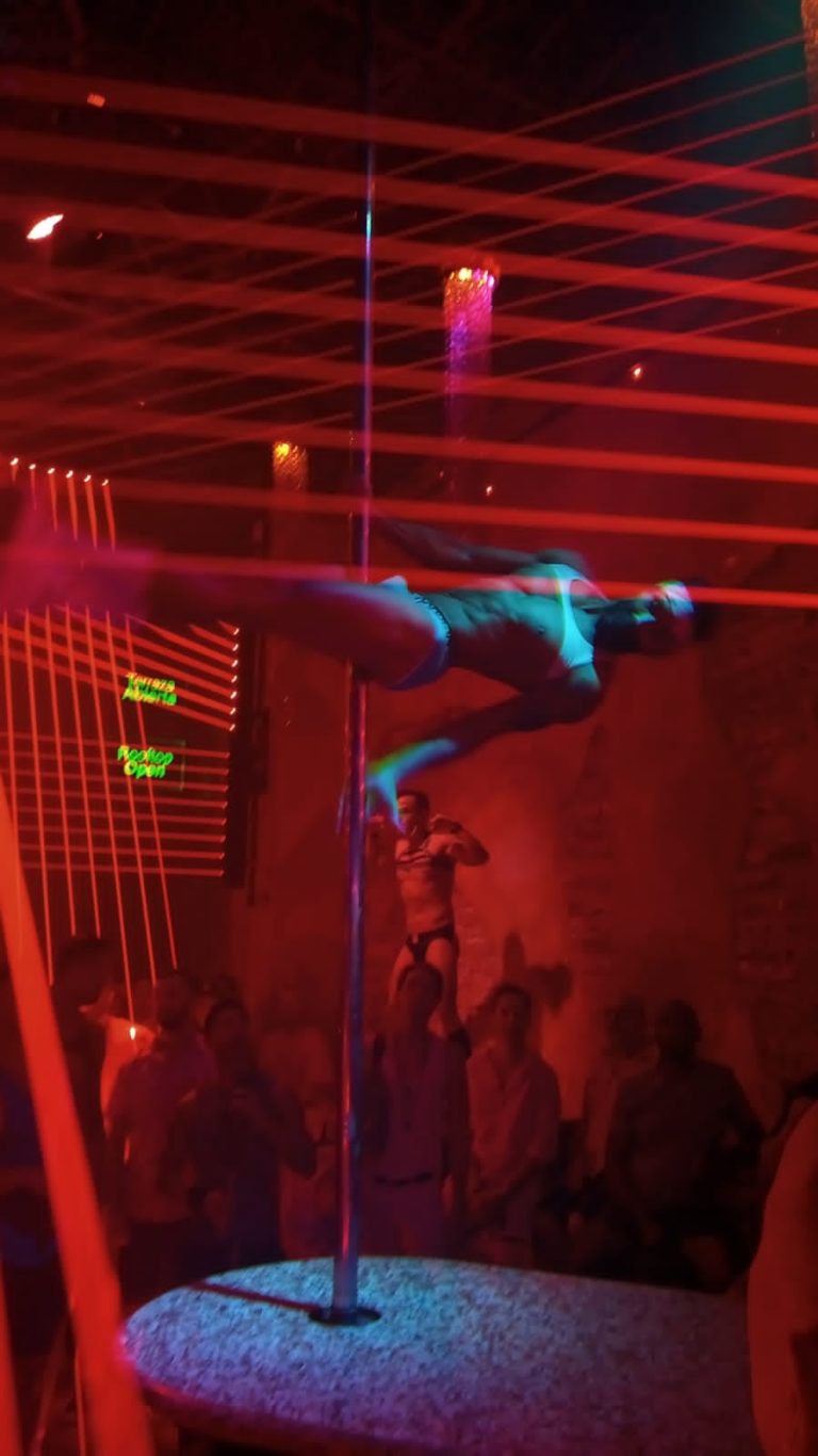 gay vallarta bar hopping 4 768x1366