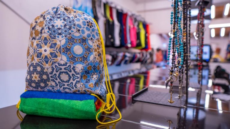 Angels Store pv 3 768x432