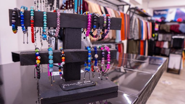 Angels Store pv 7 768x432