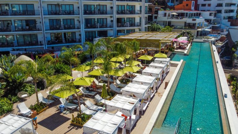 eden pool garden 1 768x432