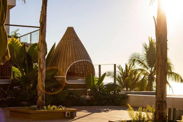 eden pool garden 4 768x512