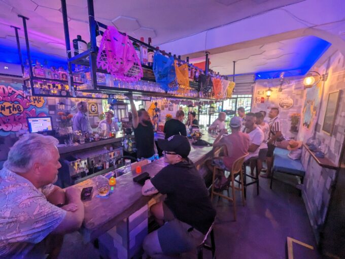Tunnel Bar
