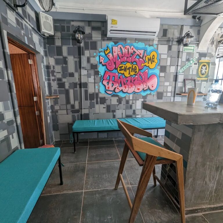 tunnel bar pv 4 768x768
