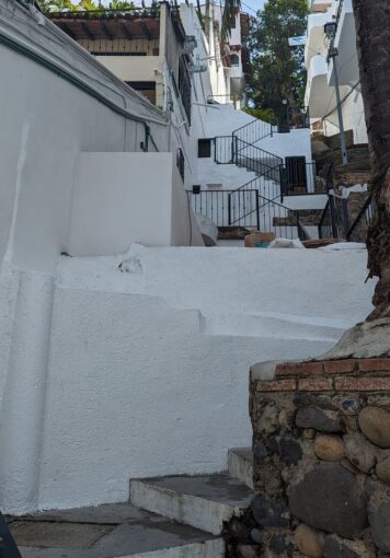 Amapas Neighborhood Association Second Stair Phase Set