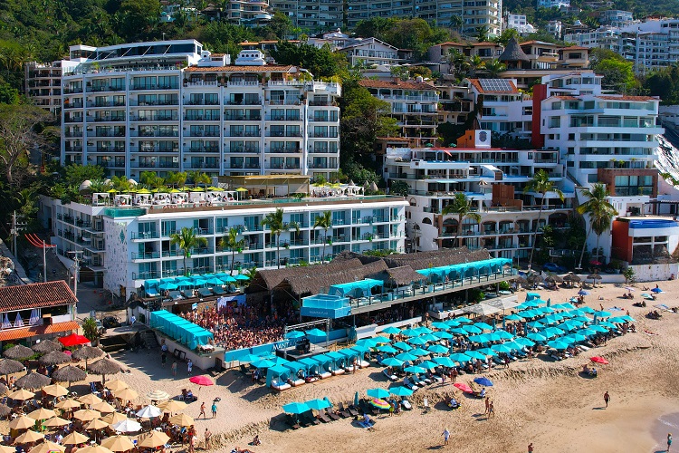 Mantamar Celebrates 10th Anniversary