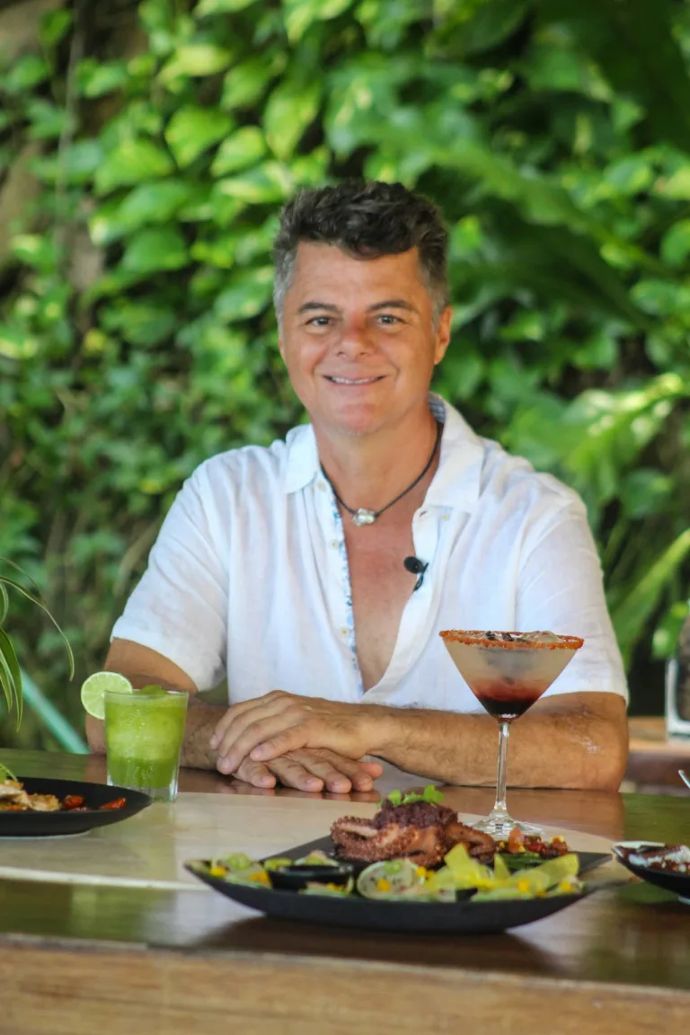 449078653 989295566530693 5948014968639290055 n 768x1152