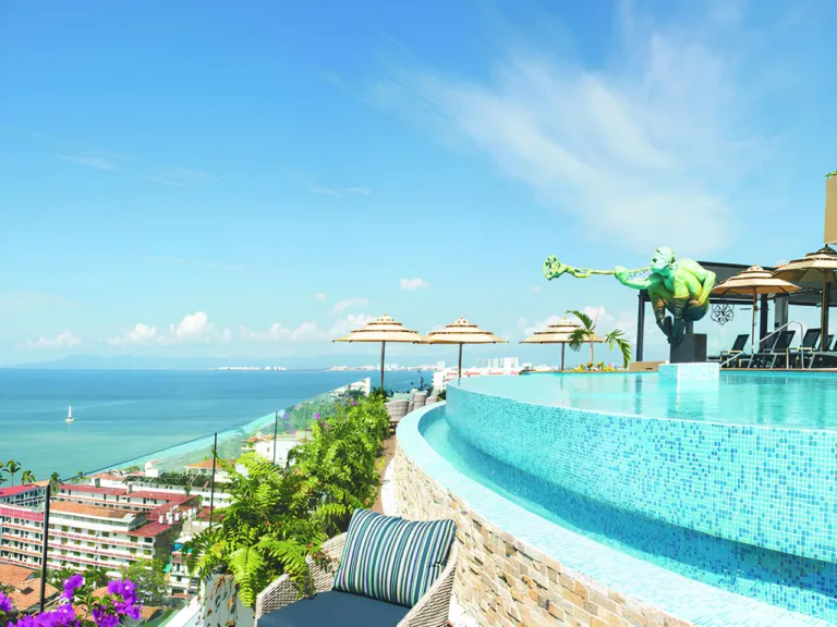 CoverGAYPV Pinnacle 1 768x576