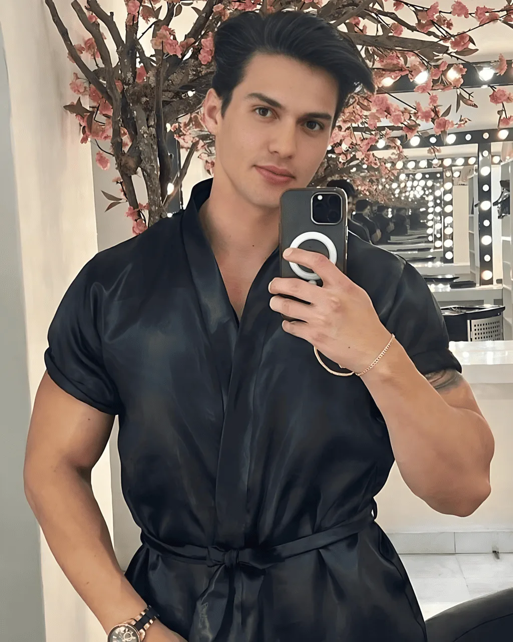 Loui Olivera model and Mr Universe 2014