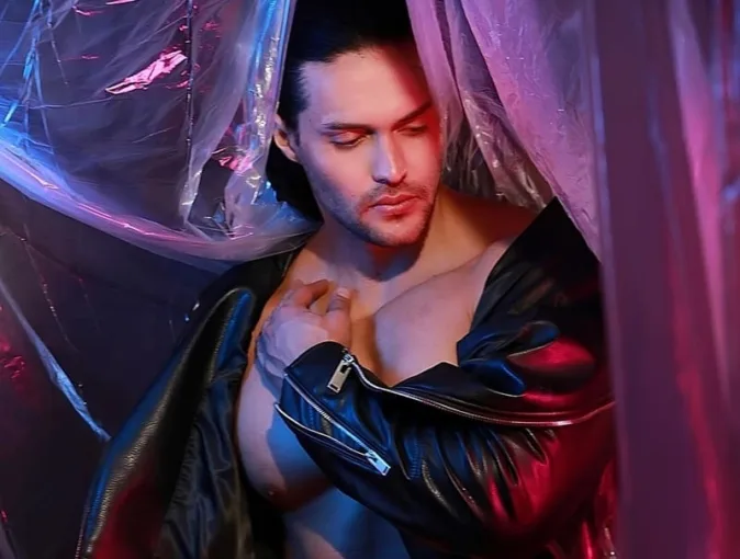 Loui Olivera model and Mr Universe 2014