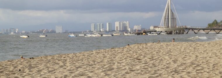 Puerto Vallarta Shines in FlightHub 2025 Hot List