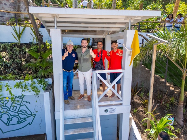 Puerto Vallarta Opens First Public Beach Club