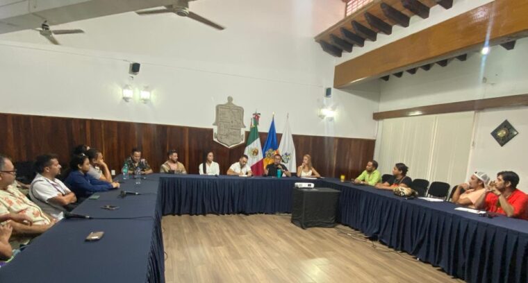Puerto Vallarta Sexual Diversity Office Holds First Session