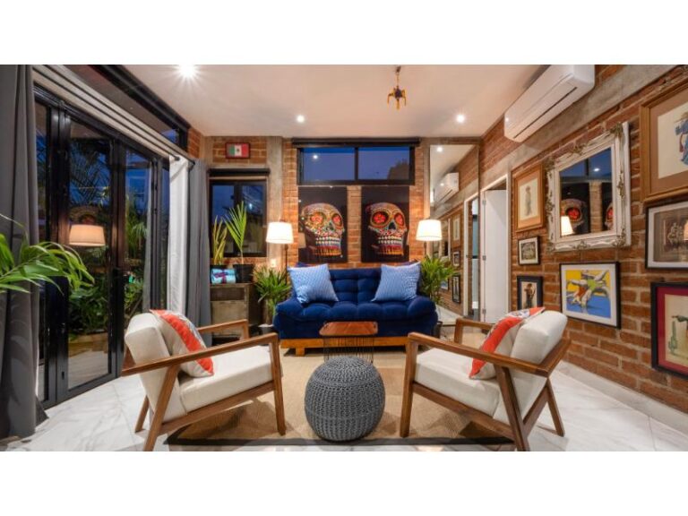 Copy of Pinata Suite 12 768x576