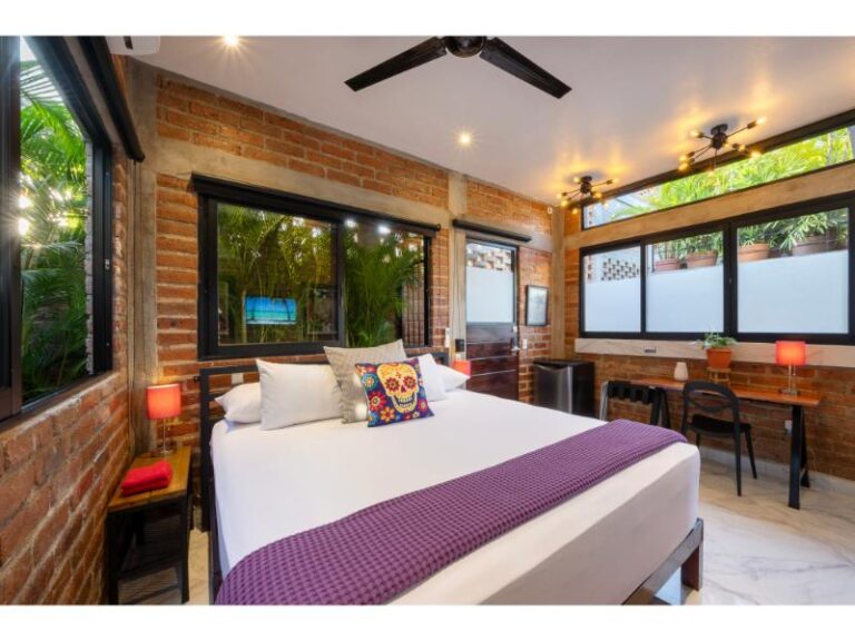 Copy of Pinata Suite 2 768x576