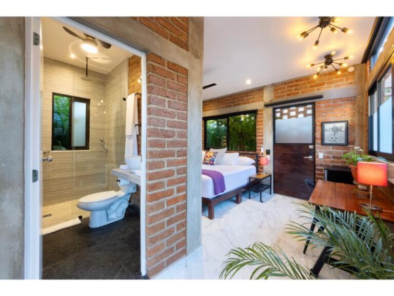 Copy of Pinata Suite 3 768x576