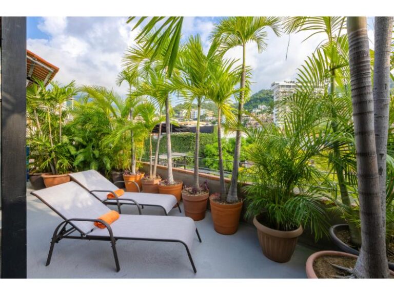 Hotel Pinata 1 768x576