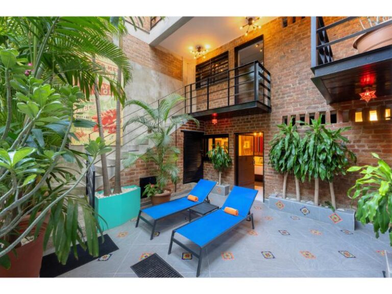 Hotel Pinata 11 768x576