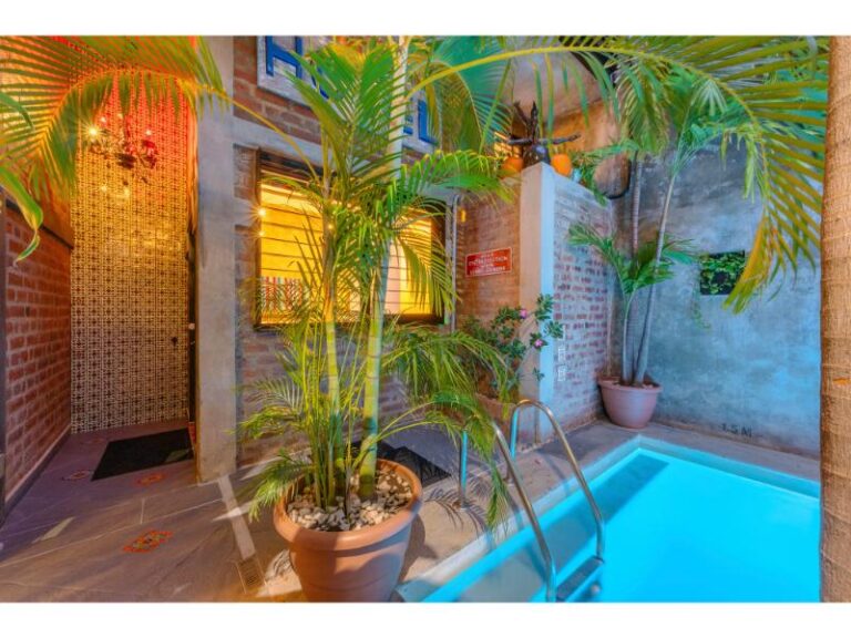 Hotel Pinata 16 768x576