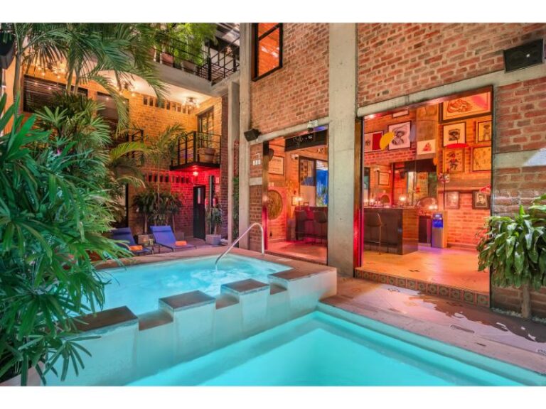 HotelPinata 16 768x576